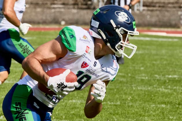 German Football League (GFL), Munich Cowboys vs Straubing Spiders, Munich Cowboys, Straubing Spiders, 2026-06-20 in München (Städtisches Stadion an der Dantestraße (Dantestation)) BAZUNU Ovie (Straubing Spiders Wide Receiver (WR) Nr18-SRS18) sportworld München Städtisches Stadion an der Dant Bayern Deutschland *** German Football League (GFL), Munich Cowboys vs. Straubing Spiders, Munich Cowboys, Straubing Spiders, June 20, 2026, in Munich, Municipal Stadium on Dantestraße, Dantestation, BAZUNU Ovie, Straubing Spiders, Wide Receiver (WR), No. 18 (SRS18), Sportworld, Munich, Municipal Stadium on Dantestraße, Bavaria, Germany,detected_source_language