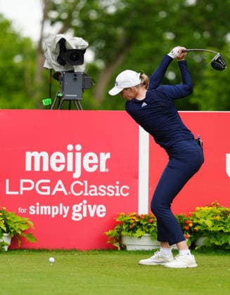 BELMONT, MI - JUNE 20: LPGA, Golf Damen player Cassie Porter plays her tee shot on the 10th hole on June 20, 2026, during the third round of the LPGA Meijer LPGA Classic for Simply Give at Blythefield Country Club in Belmont, Michigan. (Photo by Brian Spurlock Icon Sportswire) GOLF: JUN 20 LPGA Meijer LPGA Classic for Simply Give EDITORIAL USE ONLY Icon26062054