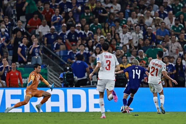 June 20, 2026, Monterrey, Mexico: Goalkeeper Aymen Dahmen of Tunisia did not prevent Japan s third goal, scored by Junya Ito during the match between Tunisia and Japan for the 2st round of the group F of the FIFA World Cup, WM, Weltmeisterschaft, Fussball 2026 at Monterrey Stadium on June 20, 2026 in Monterrey, Mexico. Photo: DiaEsportivo FIFA World Cup 2026, Tunisia Vs Japan, Monterrey, Mexico  - ZUMAh208 20260620_zsp_h208_043 Copyright: xHeulerxAndreyx