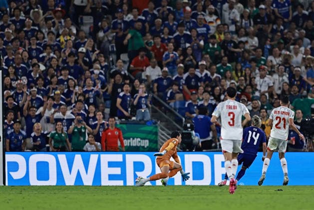 June 20, 2026, Monterrey, Mexico: Goalkeeper Aymen Dahmen of Tunisia did not prevent Japan s third goal, scored by Junya Ito during the match between Tunisia and Japan for the 2st round of the group F of the FIFA World Cup, WM, Weltmeisterschaft, Fussball 2026 at Monterrey Stadium on June 20, 2026 in Monterrey, Mexico. Photo: DiaEsportivo FIFA World Cup 2026, Tunisia Vs Japan, Monterrey, Mexico  - ZUMAh208 20260620_zsp_h208_050 Copyright: xHeulerxAndreyx