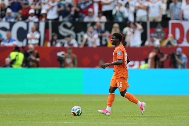 Toronto, Canada - 20 June: Christ Inao Oulai 26 of Cote d Ivoire controls the ball during the FIFA World Cup, WM, Weltmeisterschaft, Fussball 2026 match between Germany vs Cote d Ivoire at Toronto Stadium on 20 June 2026. Copyright: xOPAxImagesxMohammadxKaramalix