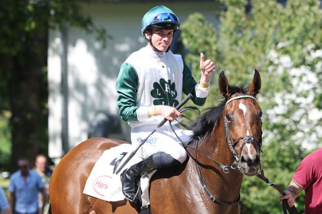 June 20, 2026, Düsseldorf, North Rhine-Westphalia, GER Kisha with Benjamin Marie after the victory at the Düsseldorf Grafenberg Racetrack Horse, jockey, Kisha, Marie, victory 260620SG717DUESSELDORF JPG,detected_source_language