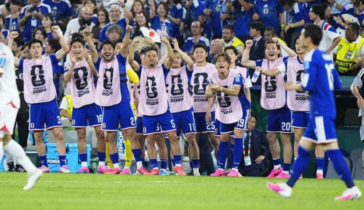 Football: 2026 World Cup Japan substitutes celebrate after Daichi Kamada scores the opening goal in the first half of a World Cup Group F football match against Tunisia at Monterrey Stadium in Guadalupe, Mexico, on June 20, 2026.  A14AA0005619607P