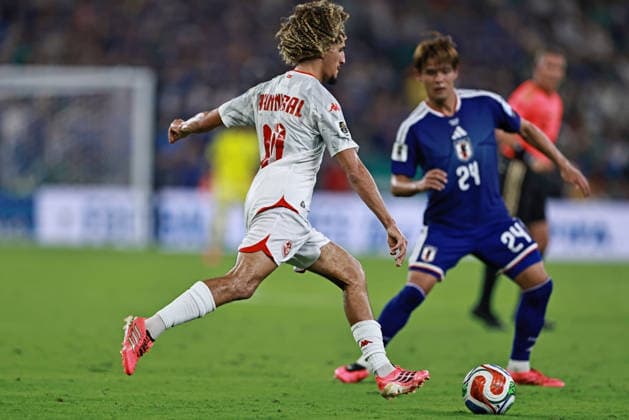 June 20, 2026, Monterrey, Mexico: Hannibal Mejbri of Tunisia passes the ball during the match between Tunisia and Japan for the 2st round of the group F of the FIFA World Cup, WM, Weltmeisterschaft, Fussball 2026 at Monterrey Stadium on June 20, 2026 in Monterrey, Mexico. Photo: DiaEsportivo Monterrey Mexico - ZUMAh208 20260620_zsp_h208_060 Copyright: xHeulerxAndreyx