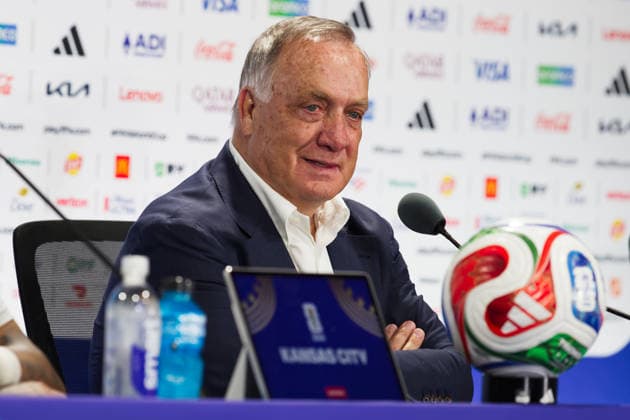 June 20, 2026, Kansas City, Missouri, USA: Manager Dick Advocaat of the Curacao National Football Team gives a post-game press conference, PK, Pressekonferenz following the FIFA World Cup, WM, Weltmeisterschaft, Fussball 2026 Group E Match against Ecuador held at Kansas City Stadium in Kansas City, Missouri on June 20, 2026. Kansas City USA - ZUMAh139 20260620_zap_h139_001 Copyright: xSerenaxS.Y.xHsux