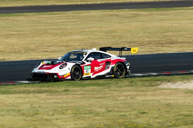 Schipkau, Deutschland 19. - 21. Juni 2026: ADAC GT Masters - 2026 - Lauf 5 - DEKRA Lausitzring - Sonntags Qualifikation Im Bild: Mark Kastelic (SLO) Pavel Lefterov (BGR) Razoon - more than Racing *** Schipkau, Germany, June 19–21, 2026 ADAC GT Masters 2026 Round 5 DEKRA Lausitzring Sunday Qualifying Pictured Copyright: xFotostandx xStiebertx