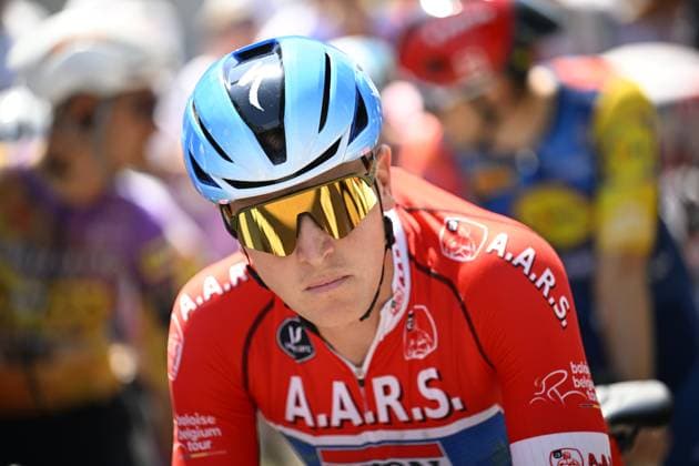 Baloise Belgium Tour 2026 Stage 5 HOEILAART, BELGIUM - JUNE 21 : Merlier Tim (BEL) of Soudal Quick Step before the start of the race during stage 5 of the 95th edition of Baloise Tour of Belgium an UCI ProSeries 2.Pro cycling road race stage for Men Elite of 183.6 km with start in Gingelom and finish in Hoeilaart on June 21, 2026 in Hoeilaart, Belgium, 21 06 2026 ( Motordriver Stephan Boone - Hoeilaart Belgium  Copyright: xTomasxSiskx