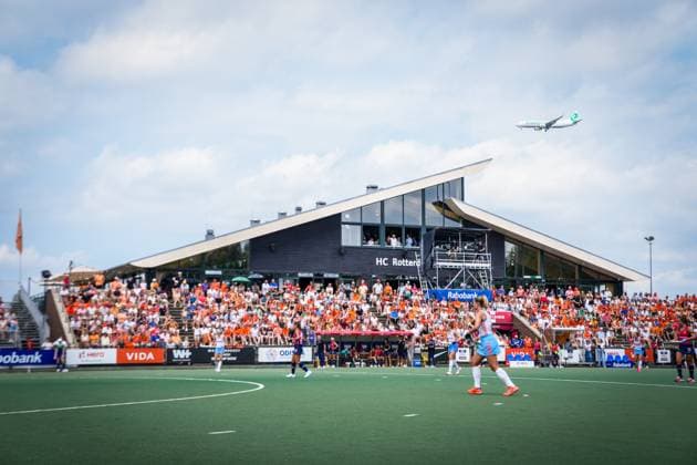 ROTTERDAM, 21-06-2026, HC Rotterdam, FIH Hockey Pro League Women, Season 2025-2026. Match between Netherlands and Spain (2nd match) , Picture shows overview during the match with a airplane on the background Netherlands - Spain (2nd match)  x204526348x Copyright: