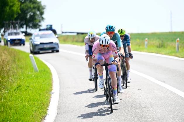 Baloise Belgium Tour 2026 Stage 5 HOEILAART, BELGIUM - JUNE 21 : Baguelin Jocelyn (FRA) of Aarco leading the escape pack during stage 5 of the 95th edition of Baloise Tour of Belgium an UCI ProSeries 2.Pro cycling road race stage for Men Elite of 183.6 km with start in Gingelom and finish in Hoeilaart on June 21, 2026 in Hoeilaart, Belgium, 21 06 2026 ( Motordriver Stephan Boone - Hoeilaart Belgium  Copyright: xTomasxSiskx