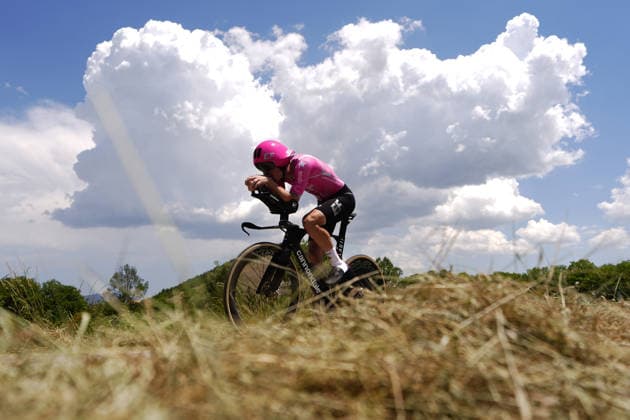 The race. EF Education - Aevolo during Stage 8 of the Giro Next Gen 2026 Individual Time Trial, from Villa Sant Angelo to L Aquila, Italy, Sunday, June 21, 2026.  Copyright: xFabioxFerrari LaPressex