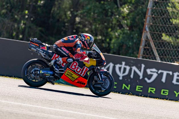 MotoGP Grand Prix Of Czechia Warm Up Number 37 Red Bull KTM Factory Racing rider Pedro Acosta during the warm-up at the 2026 MotoGP Grand Prix of Czechia, On June 21, 2026. Brno Brno Czech Republic  Copyright: xStephenxBlackberryx originalFilename:blackberry-2026moto260624_npJ1b.jpg
