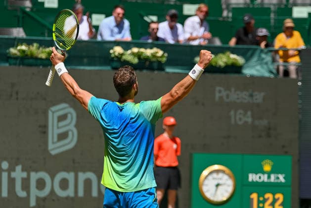 Albano Olivetti (FRA) jubelt nach dem Sieg im FInale TERRA WORTMANN Open 2026, Tennis, ATP, Tennis Herren Tennis Herren 500, Turnier, Hauptfeld, Finale, Doppel, 21.06.2026, TERRA WORTMANN Open 2026, Tennis, ATP, Tennis Herren 500, Turnier, Hauptfeld, Finale, Doppel, 21.06.2026 Halle *** Albano Olivetti (FRA) celebrates after winning the final of the TERRA WORTMANN Open 2026, Tennis, ATP, Mens 500, Tournament, Main Draw, Final, Doubles, June 21, 2026, TERRA WORTMANN Open 2026, Tennis, ATP, Men’s 500, Tournament, Main Draw, Final, Doubles, June 21, 2026, Indoor,detected_source_language Copyright: xEibner-Pressefoto RobertxGertzenx EP_RGN