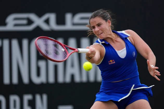Lexus Nottingham Open - Day Seven Emma Navarro competes during the singles final match at the 2026 Lexus Nottingham Open Women s tennis tournament at the Nottingham Tennis Centre in Nottingham, England, on June 21, 2026. Nottingham United Kingdom  Copyright: xOwenxHammondx originalFilename:hammond-2026lexu260621_np2LH.jpg
