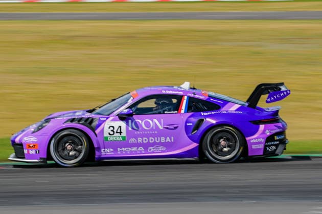 Porsche Sixt Carrera Cup Deutschland, Dekra Lausitzring 2026 21.06.2026 ab 9.00 Uhr Schipkau OT Klettwitz, Dekra Lausitzring Im Foto: 34 Dirk Schouten (NL) Looping by CarTech Porsche Sixt Carrera Cup Deutschland, Dekra Lausitzring 2026 Schipkau OT Klettwitz Brandenburg Deutschland *** Porsche Sixt Carrera Cup Germany, Dekra Lausitzring 2026, June 21, 2026, starting at 9 Copyright: xEHLxMedia MichelxKöhlerx 20262106-Porsche Carrera Cup -Dekra-Lausitzring_004