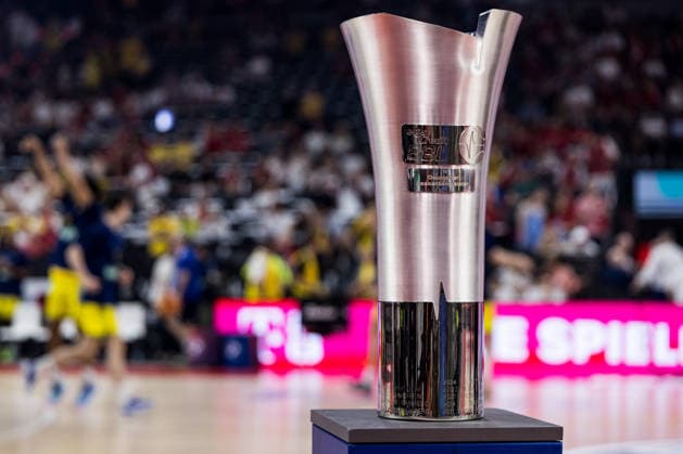 MUNICH, GERMANY - JUNE 21: The championship trophy of easyCredit BBL before the easyCredit Basketball Bundesliga Playoffs Final Game 5 match between FC Bayern Muenchen vs. Alba Berlin at SAP Garden on June 21, 2026 in Munich, Germany. Bavaria Germany Copyright: xSteffiexWunderlx