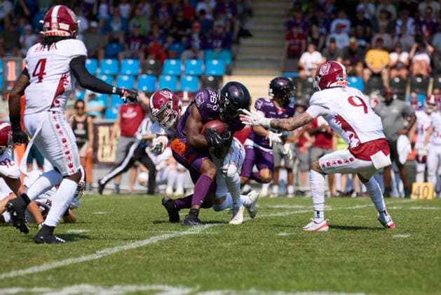Frankfurt Galaxy - Prag Lions, American Football, European Football Alliance (EFA), Saison 2026, 21.06.2026. 26 Antony Marvyn Bouembe (RB, Frankfurt Galaxy) im Spiel zwischen Frankfurt Galaxy und Prague Lions in der European Football Alliance (EFA) in Frankfurt am Main, Deutschland. Hessen Deutschland *** Frankfurt Galaxy vs. Prague Lions, American Football, European Football Alliance (EFA), 2026 Season, June 21, 2026, Antony Marvyn Bouembe (RB), Frankfurt Galaxy, in the game between the Frankfurt Galaxy and the Prague Lions in the European Football Alliance (EFA) in Frankfurt am Main, Hesse, Germany,detected_source_language PRGatFGY_SCHRICK_DSK_5602