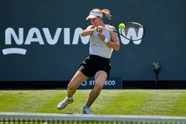 June 21, 2026, Bad Homburg, Hessen, Germany: Liudmila Samsonova returns with forehand to Katerina Siniakova of Czech Republic during the BAD HOMBURG OPEN powered by SOLARWATTT- WTA500 - Womens Tennis, 21.6.2026 in Bad Homburg (Tennis-Club Bad Homburg), Germany - Photo: Tennis 2026: Bad Homburg Open - WTA500: SAMSONOVA 6:3 7:5 SINIAKOVA  - ZUMAs343 20260621_zsp_s343_045 Copyright: xMathiasxSchulzx