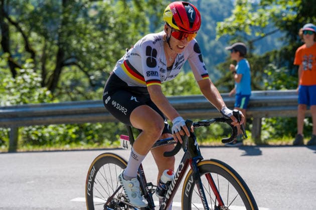 VILLARS-SUR-OLLON, SWITZERLAND - JUNE 21: Franziska Koch of Germany and FDJ United - SUEZ in action during the 89th Tour de Suisse 2026 on June 21, 2026 in Villars-sur-Ollon, Switzerland. *** VILLARS SUR OLLON, SWITZERLAND, JUNE 21 — Franziska Koch of Germany and FDJ United SUEZ in action during the 89th Tour de Suisse 2026 on June 21, 2026, in Villars sur Ollon, Switzerland,detected_source_language Copyright: xJustPictures.ch PascalxvonxBürenx jp-en-EuSpIm-Pavo_Fotografie-09904-2