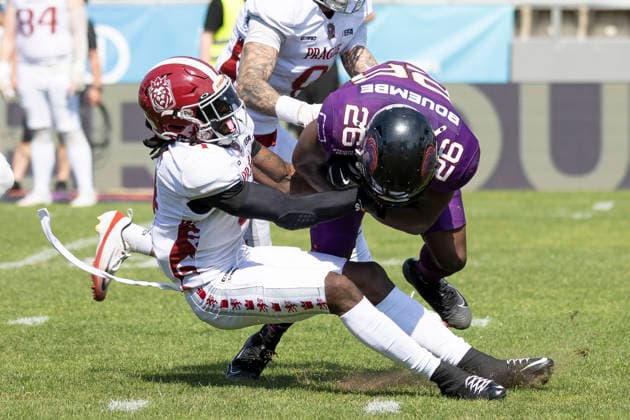 EFA - European Football Alliance: Frankfurt Galaxy - Prague Lions, 21.06.2026 Ken Hike Jr. (Prague Lions 4) tackled, stoppt de n Lauf von Antony Marvyn Bouembe (Frankfurt Galaxy 26), Frankfurt Galaxy - Prague Lions, Frankfurt, PSD Bank Arena, 21.6.2026 *** EFA European Football Alliance Frankfurt Galaxy vs. Prague Lions, June 21, 2026 Ken Hike Jr. (Prague Lions) makes a tackle, stopping Antony Marvyn Bouembe (Frankfurt Galaxy) from running. Frankfurt Galaxy 26, Frankfurt Galaxy vs. Prague Lions, Frankfurt, PSD Bank Arena, June 21, 2026,detected_source_language Copyright: xBEAUTIFULxSPORTS Gawlikx
