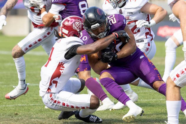 EFA - European Football Alliance: Frankfurt Galaxy - Prague Lions, 21.06.2026 Ken Hike Jr. (Prague Lions 4) stoppt den lauf von Gerald Ameln (Frankfurt Galaxy 20), Frankfurt Galaxy - Prague Lions, Frankfurt, PSD Bank Arena, 21.6.2026 *** EFA European Football Alliance Frankfurt Galaxy vs. Prague Lions, June 21, 2026 Ken Hike Jr. of the Prague Lions stops a run by Gerald Ameln of the Frankfurt Galaxy at the 20-yard line, Frankfurt Galaxy vs. Prague Lions, Frankfurt, PSD Bank Arena, June 21, 2026,detected_source_language Copyright: xBEAUTIFULxSPORTS Gawlikx