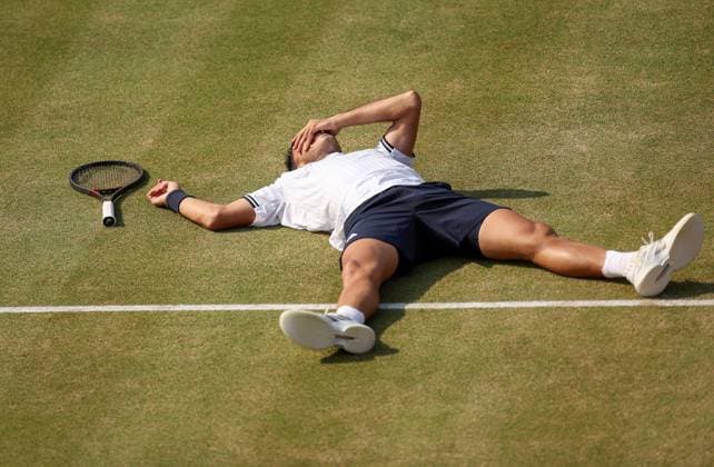 Sport Bilder des Tages Francisco Cerundolo of Argentina celebrates on match point HSBC Queen s Club Championships, Day Sixteen, Tennis, Queen s Club, West Kensington, London, UK - 21 Jun 2026London Queen s Club United Kingdom  Copyright: xEllaxLing Shutterstockx 16929308ao