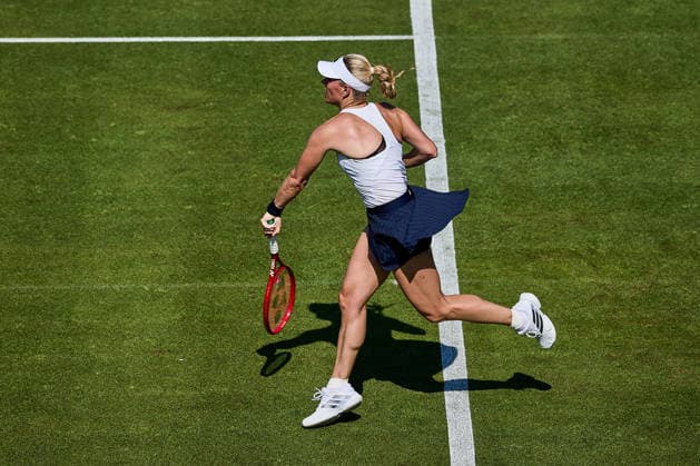 June 21, 2026, Bad Homburg, Hessen, Germany: Angelique Kerber of Germany serves to Ana Ivanovic of Serbia during the BAD HOMBURG OPEN powered by SOLARWATTT- WTA500 - Womens Tennis, 20.6.2026 in Bad Homburg (Tennis-Club Bad Homburg), Germany - Photo: Tennis 2026: Bad Hombug Open - WTA500: KERBER 6:3 7:5 IVANOVIC  - ZUMAs343 20260621_zsp_s343_156 Copyright: xMathiasxSchulzx