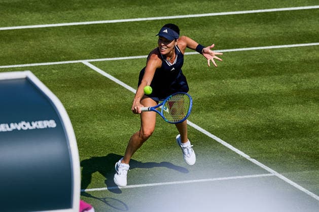June 21, 2026, Bad Homburg, Hessen, Germany: Ana Ivanovic of Serbia returns with backhand to Angelique Kerber of Germany during the BAD HOMBURG OPEN powered by SOLARWATTT- WTA500 - Womens Tennis, 20.6.2026 in Bad Homburg (Tennis-Club Bad Homburg), Germany - Photo: Tennis 2026: Bad Hombug Open - WTA500: KERBER 6:3 7:5 IVANOVIC  - ZUMAs343 20260621_zsp_s343_184 Copyright: xMathiasxSchulzx