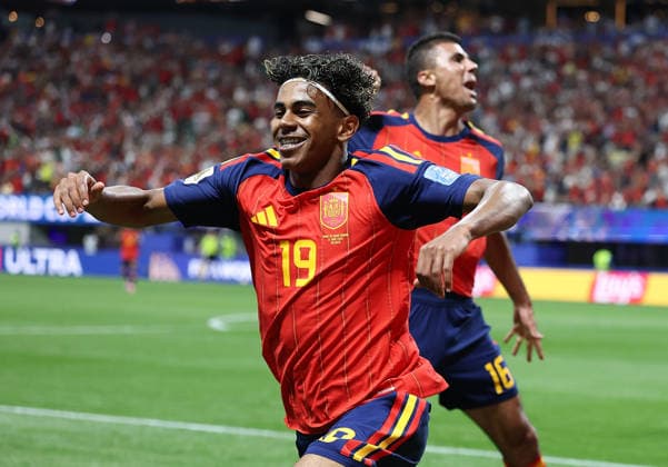 (260622) -- ATLANTA, June 22, 2026 -- Lamine Yamal (L) of Spain reacts during the group H match between Spain and Saudi Arabia at the 2026 FIFA World Cup, WM, Weltmeisterschaft, Fussball at Atlanta Stadium in Atlanta, the United States, June 21, 2026. ) (SP)U.S.-ATLANTA-FOOTBALL-FIFA WORLD CUP-GROUP H-ESP VS KSA WangxKaiyan 