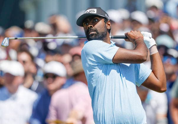 Sahith Theegala tees off on the 1st hole during the final round of the 126th U.S. Open Golf Championship at Shinnecock Hills Golf Club in Southampton, NY, on Sunday, June 21, 2026.  NYC20260621802 JOHNxANGELILLO