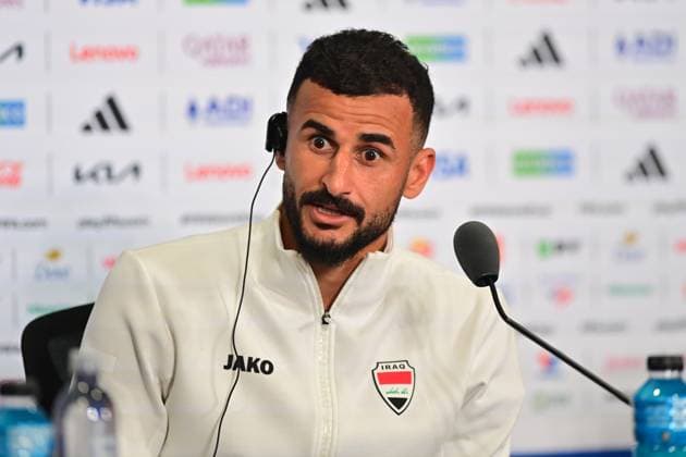Philadelphia Stadium PHILADELPHIA (PA), 06 21 2026 - SPORTS WORLD CUP - FOOTBALL-IRAQ - Player Aymen Hussein, accompanied by coach Graham Arnold, during a press conference, PK, Pressekonferenz held in the Conference Room of Philadelphia Stadium, in Philadelphia, on the afternoon of Sunday, June 21. The team is preparing to face France in the second round of Group I of the 2026 FIFA World Cup, WM, Weltmeisterschaft, Fussball (Photo: Eduardo Carmim Photo Premium SPP) 30930 (Eduardo Carmim SPP)  Copyright: xEduardoxCarmimx xSPPx spp-en-EdCa-eduardo_carmim_photo_premium_491361