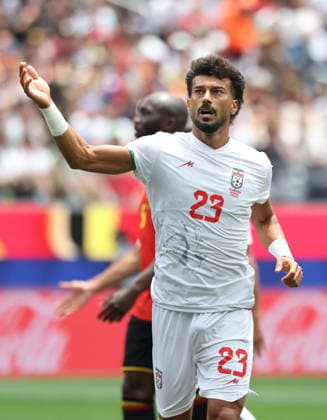 FIFA World Cup, WM, Weltmeisterschaft, Fussball 2026 - Group G - Belgium vs Iran Ramin Rezaeian of Iran gestures during the FIFA World Cup 2026 group stage match Belgium against Iran, in Los Angeles, USA, 21 June 2026. LOS ANGELES United States  Copyright: xCHRISTOPHERxTORRESx