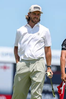 US Open Golf Championship - Round 4 Tommy Fleetwood of England during the fourth round of the 2026 US Open golf tournament at the Shinnecock Hills Golf Club in Southampton, New York, USA, 21 June 2026. SOUTHAMPTON NEW YORK UNITED STATES  Copyright: xSARAHxYENESELx