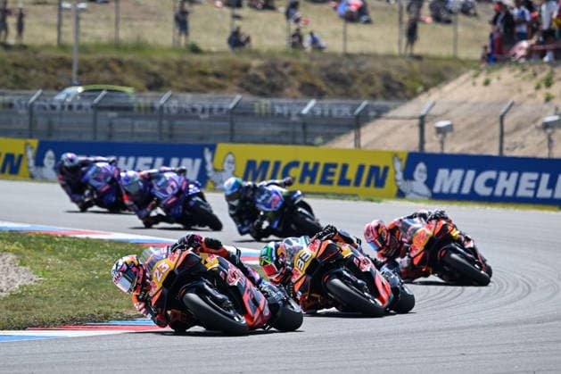 MOTO - MOTO GP - CZECHIA GRAND PRIX 2026 23 BASTIANINI Enea (ita), Red Bull KTM Tech3, KTM RC16, action with 33 BINDER Brad (zaf), Red Bull KTM Factory Racing, KTM RC16 during the 2026 MotoGP Monster Energy Grand Prix of Czechia, at Brno, from Junes 19 to 21, in Czech Republic - BrnoCzechia  Copyright: xGIGIxSOLDANOx