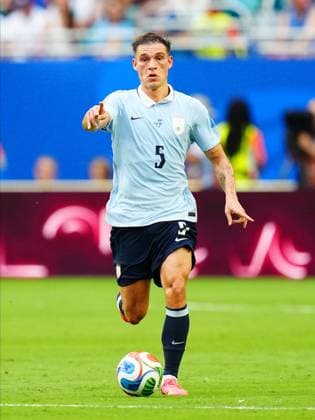 Uruguay v Cape Verde - FIFA World Cup, WM, Weltmeisterschaft, Fussball 2026 - Group H FLORIDA, USA - JUNE 21: Manuel Ugarte (5) of Uruguay in action during the 2026 FIFA World Cup First Stage Group H match between Uruguay and Cape Verde at the Hard Rock Stadium (Miami Stadium) in Miami Gardens, Florida, United States on June 21, 2026. Evrim Aydin Anadolu Florida United States. Editorial use only. Please get in touch for any other usage.  Copyright: x2026xAnadoluxEvrimxAydinx