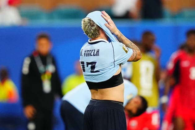 Uruguay v Cape Verde - FIFA World Cup, WM, Weltmeisterschaft, Fussball 2026 - Group H FLORIDA, USA - JUNE 21: Guillermo Varela (13) of Uruguay reacts after the 2026 FIFA World Cup First Stage Group H match between Uruguay and Cape Verde at the Hard Rock Stadium (Miami Stadium) in Miami Gardens, Florida, United States on June 21, 2026. Evrim Aydin Anadolu Florida United States. Editorial use only. Please get in touch for any other usage.  Copyright: x2026xAnadoluxEvrimxAydinx