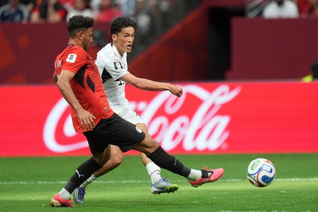 FIFA World Cup, WM, Weltmeisterschaft, Fussball 2026 - Group G - New Zealand vs Egypt Hamdy Fathy of Egypt (L) in action against Elijah Just of New Zealand (L) during the FIFA World Cup 2026 group stage match New Zealand against Egypt, in Vancouver, Canada, 21 June 2026. VANCOUVER Canada  Copyright: xBOBxFRIDx