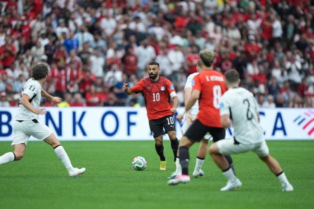 New Zealand v Egypt Group G - FIFA World Cup, WM, Weltmeisterschaft, Fussball 2026 VANCOUVER, CANADA JUNE 21, 2026: Egypt s Mohamed Salah ( 10) controls the ball during the FIFA World Cup 2026 Group G match between New Zealand and Egypt at BC Place in Vancouver, Canada. VANCOUVER Canada Copyright: x xMohamedxGamalxTageldinx xJNAxPressx
