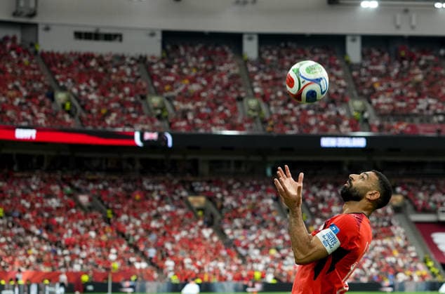 New Zealand v Egypt - FIFA World Cup, WM, Weltmeisterschaft, Fussball 2026 - Group G VANCOUVER, CANADA - JUNE 21: Mohamed Salah (10) of Egypt throws the ball up during the 2026 FIFA World Cup Group G match between New Zealand and Egypt at BC Place Stadium in Vancouver, Canada, on June 21, 2026. Ercin Erturk Anadolu British Columbia Canada. Editorial use only. Please get in touch for any other usage.  Copyright: x2026xAnadoluxErcinxErturkx