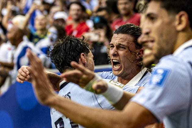 RECORD DATE NOT STATED Match between Uruguay and Cape Verde for the 2026 World Cup. Miami (FL), 06 21 2026 Football Uruguay vs Cape Verde FIFA World Cup, WM, Weltmeisterschaft, Fussball 2026 Agustin Canobbio scores and celebrates his goal in the match between Uruguay and Cape Verde, valid for the second round of Group H of the FIFA World Cup 2026, held at Hard Rock Stadium in Miami, United States, on Sunday, June 21, 2026.(Foto: Pedro Paulo Diaz Thenews2 imago images) SPO  Copyright: xPedroxPauloxDiazx