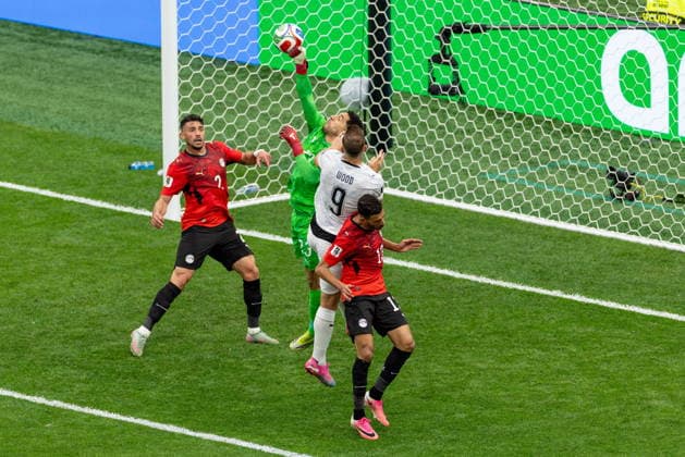 June 21, 2026, Vancouver, Bc, CANADA: Egypt s goalkeeper Mostafa Shoubir (23) makes a save against New Zealand during the first half of a World Cup Group G soccer match, in Vancouver, on Sunday, June 21, 2026. Canada News - June 21, 2026  - ZUMAc35_ 20260621_zaf_c35_158 Copyright: xTimothyxMatweyx