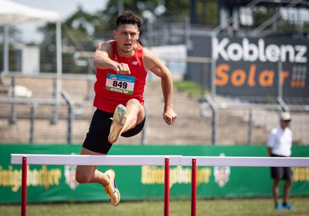 Süddeutsche Meisterschaften 2026 Aktive und Jugend U18; Koblenz, 21.06.2026 Lennart Roos (TSV Bayer 04 Leverkusen) im 400m-Hürdensprint der Männer; Süddeutsche Meisterschaften Aktive und Jugend U18 am 21.06.2026 im Stadion Oberwerth in Koblenz (Rheinland-Pfalz). *** 2026 South German Championships (Adult and U18 Youth) Koblenz, June 21, 2026 Lennart Roos of TSV Bayer 04 Leverkusen in the men’s 400-meter hurdles at the 2026 Southern German Championships for Seniors and U18 Youth on June 21, 2026, at Oberwerth Stadium in Koblenz, Rhineland-Palatinate,detected_source_language Copyright: xBEAUTIFULxSPORTS R.xSchmittx