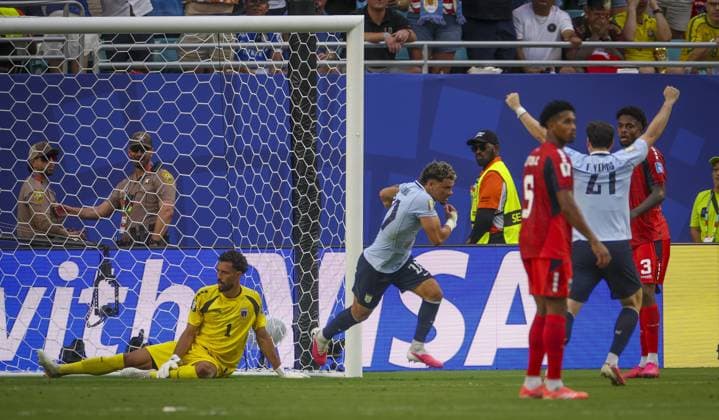 June 21, 2026, Miami Gardens, Florida, USA: Uruguay defender Maximiliano AraoÂºjo (20) celebrates his first half goal against Cape Verde in their World Cup match Sunday, June 21, 2026 in Miami Gardens. Miami Gardens USA - ZUMAs70_ 0859680808st Copyright: xChrisxUrsox