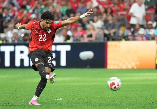 (260622) -- VANCOUVER, June 22, 2026 -- Omar Marmoush of Egypt competes during a group G match between New Zealand and Egypt at the 2026 FIFA World Cup, WM, Weltmeisterschaft, Fussball at BC Place Vancouver in Vancouver, Canada, June 21, 2026. ) (SP)CANADA-VANCOUVER-FOOTBALL-FIFA WORLD CUP-GROUP G-NZL VS EGY MengxYongmin 