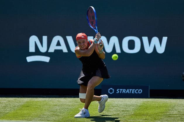 Sport Bilder des Tages June 22, 2026, Bad Homburg, Hessen, Germany: Diana Shnaider returns with backhand to Clara Tauson of Denmark during the BAD HOMBURG OPEN powered by SOLARWATTT- WTA500 - Womens Tennis, 22.6.2026 in Bad Homburg (Tennis-Club Bad Homburg), Germany - Photo: Tennis 2026: Bad Hombug Open - WTA500: TAUSON 6:4 6:4 SHNAIDER  - ZUMAs343 20260622_zsp_s343_014 Copyright: xMathiasxSchulzx