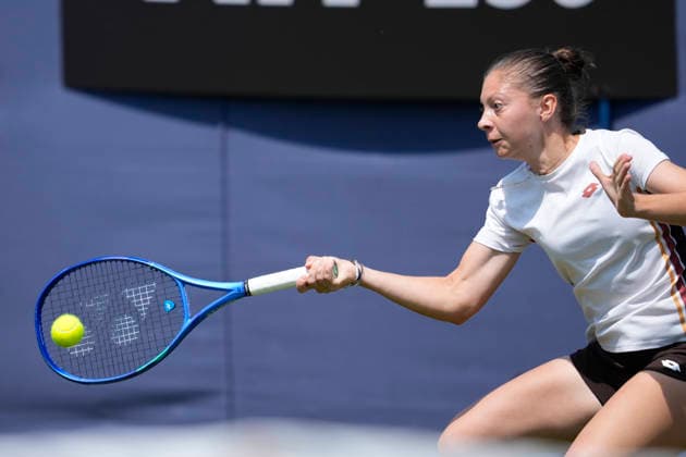 Lexus Eastbourne Open - Day One Antonia Ruzic in action during a match at the 2026 Lexus Eastbourne Open Women s tennis tournament at the Devonshire Park Lawn Tennis Club in Eastbourne, Great Britain, on June 22, 2026. Eastbourne United Kingdom  Copyright: xOwenxHammondx originalFilename:hammond-2026lexu260622_np7ar.jpg