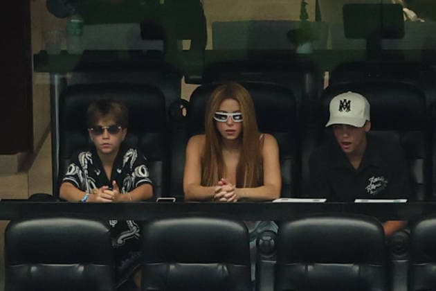 Colombian singer Shakira (C) attends the FIFA World Cup, WM, Weltmeisterschaft, Fussball 2026 soccer match between Argentina and Austria in Arlington, Texas (United States), 22 June 2026. Argentina vs Austria !ACHTUNG: NUR REDAKTIONELLE NUTZUNG!  Copyright: xCarlosxRamirezx GRAF3545 20260622-55020677137_1