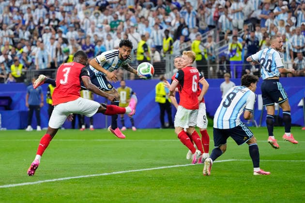 June 22, 2026, Arlington, Texas, United States: Nico Gonzalez of Argentina in action during the FIFA World Cup, WM, Weltmeisterschaft, Fussball 2026 Group J match between Argentina and Austria at Dallas Stadium on June 22, 2026 in Arlington, Texas. Arlington United States - ZUMAa181 20260622_zaa_a181_096 Copyright: xJosexBretonx