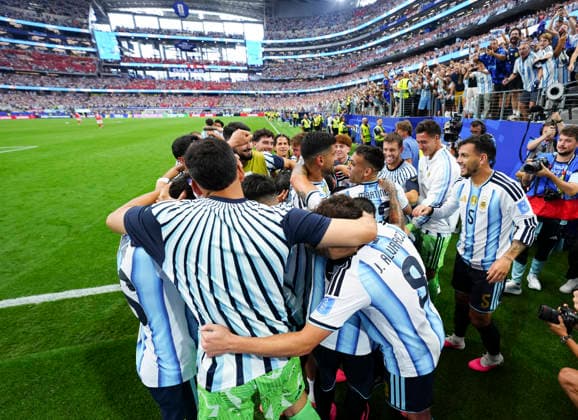 (260623) -- DALLAS, June 23, 2026 -- Players of Argentina celebrate a goal during the group J match between Argentina and Austria at the 2026 FIFA World Cup, WM, Weltmeisterschaft, Fussball at Dallas Stadium in Dallas, the United States, June 22, 2026. ) (SP)U.S.-DALLAS-FOOTBALL-FIFA WORLD CUP-GROUP J-ARG VS AUT JiaxHaocheng 