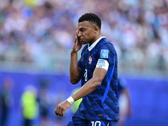 France v Iraq - FIFA World Cup, WM, Weltmeisterschaft, Fussball 2026 - Group I PHILADELPHIA, UNITED STATES - JUNE 22: Kylian Mbappe (10) of France gestures during the 2026 FIFA World Cup First Stage Group I match between France and Iraq at Lincoln Financial Field (Philadelphia Stadium) in Philadelphia, Pennsylvania, United States on June 22, 2026. Abdulhamid Hosbas Anadolu Pennsylvania United States. Editorial use only. Please get in touch for any other usage.  Copyright: x2026xAnadoluxAbdulhamidxHosbasx