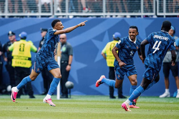 France vs. Iraq FILADÃ LFIA, PN - 22.06.2026: FRANCE VS. IRAQ - MBAPPE Kylian of France celebrates after scoring a goal during the match between France and Iraq, valid for the second round of the group stage of the 2026 World Cup, held at Lincoln Financial Field in Philadelphia, United States. (Photo: Marcelo Machado de Melo Fotoarena) x2967889x  MarceloxMachadoxdexMelo